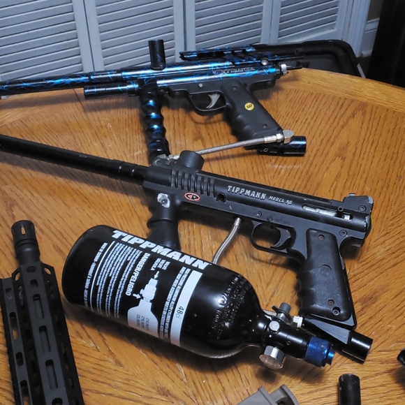 Six paintball guns and box of paintballs. - Picture 3 of 4